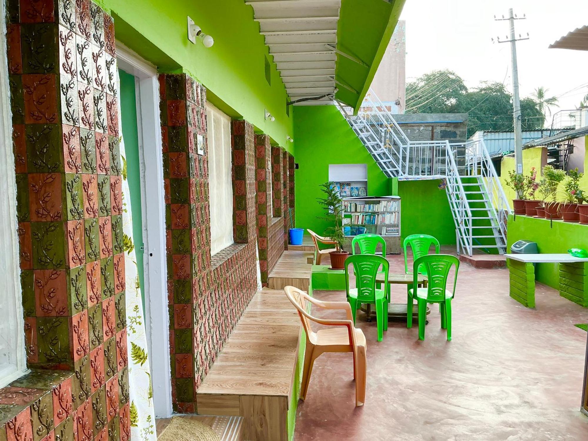 Kalyan Guesthouse Hampi Exteriör bild